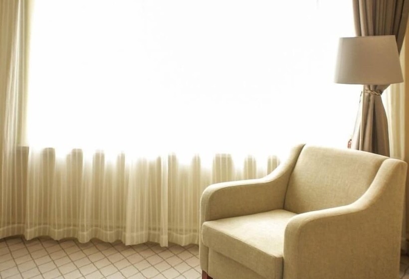 هتل Greentree Eastern Shanghai Hongqiao Airport Longbai