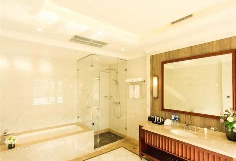 هتل Greentree Eastern Shanghai Hongqiao Airport Longbai