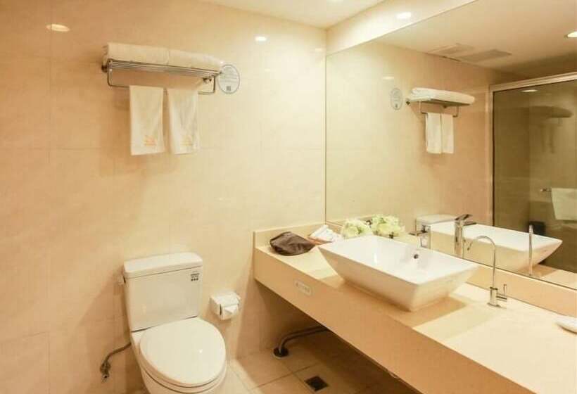 هتل Greentree Eastern Shanghai Hongqiao Airport Longbai