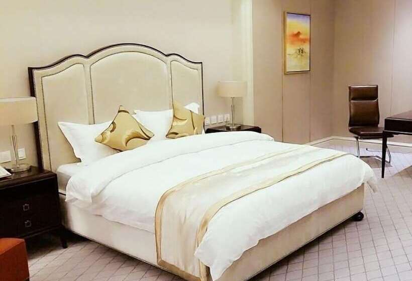 هتل Greentree Eastern Shanghai Hongqiao Airport Longbai