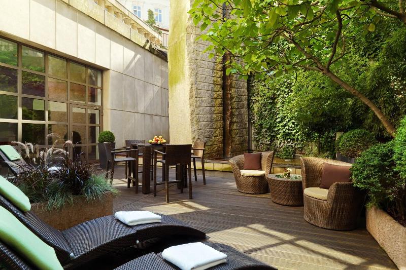 هتل Hamburg Marriott