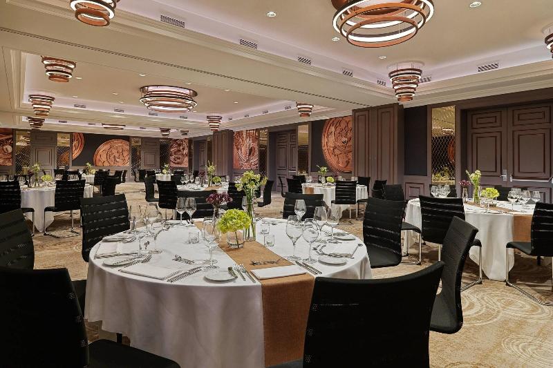 هتل Hamburg Marriott