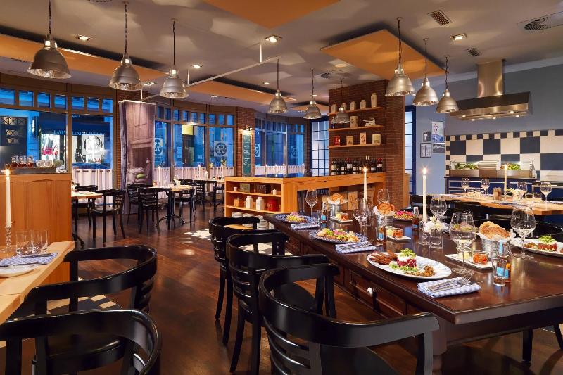 هتل Hamburg Marriott