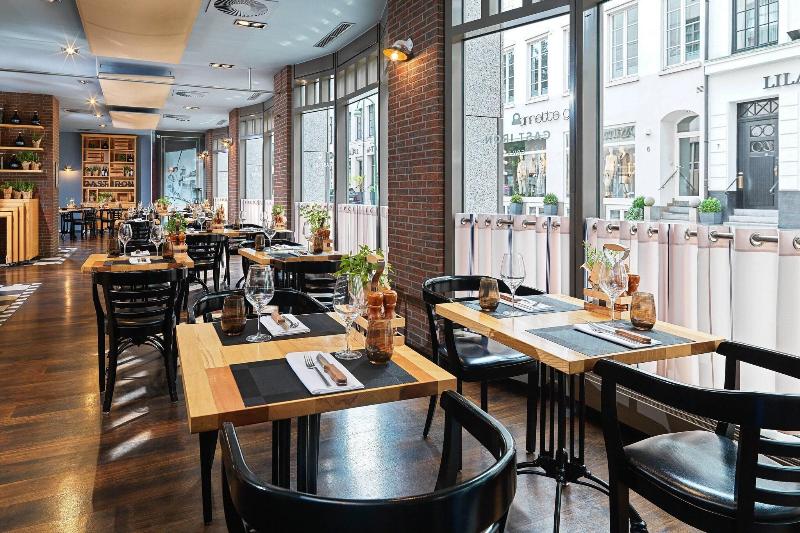 هتل Hamburg Marriott