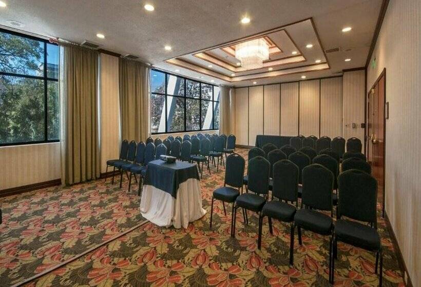 Delta Hotels By Marriott San Jose Aurola