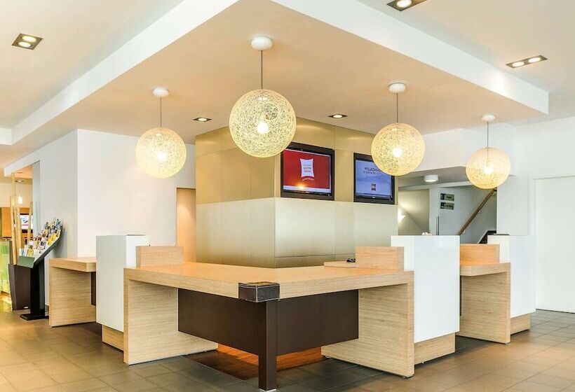 هتل Ibis Berlin Messe