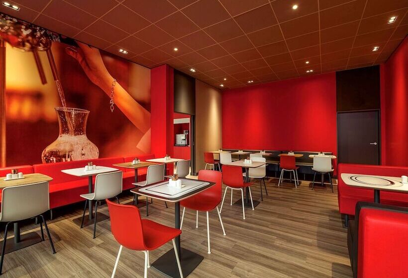 هتل Ibis Hamburg Alsterring