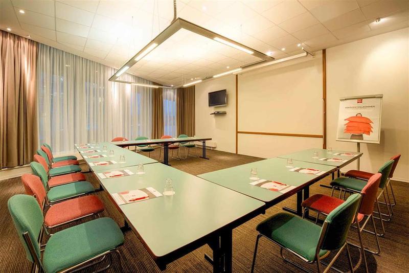 هتل Ibis Hamburg Alsterring