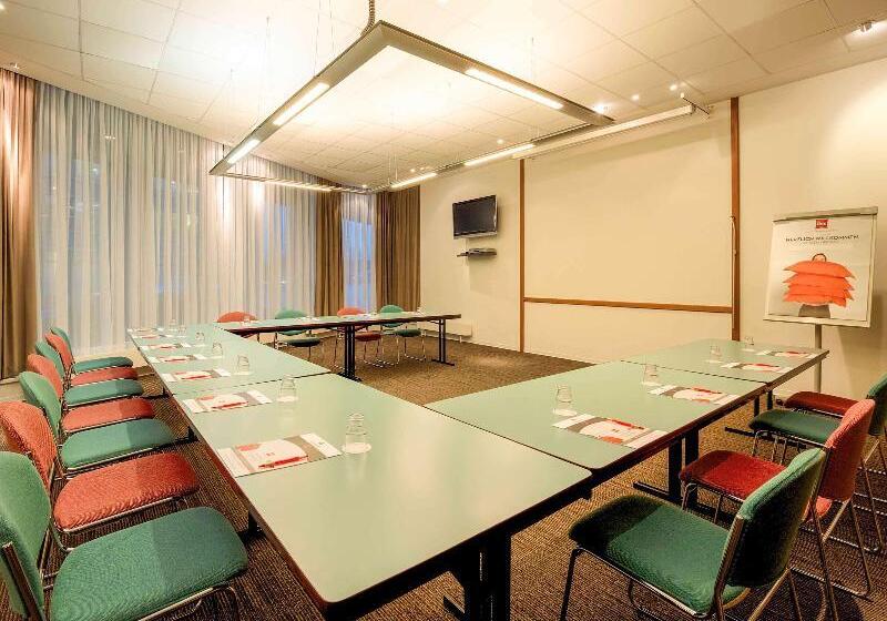 هتل Ibis Hamburg Alsterring