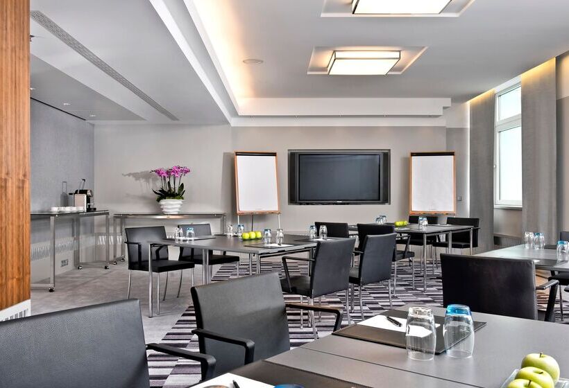 هتل Intercontinental Berlin, An Ihg