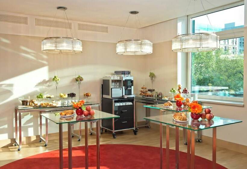 هتل Intercontinental Berlin, An Ihg