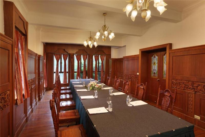 Otel Jin Jiang Jing An