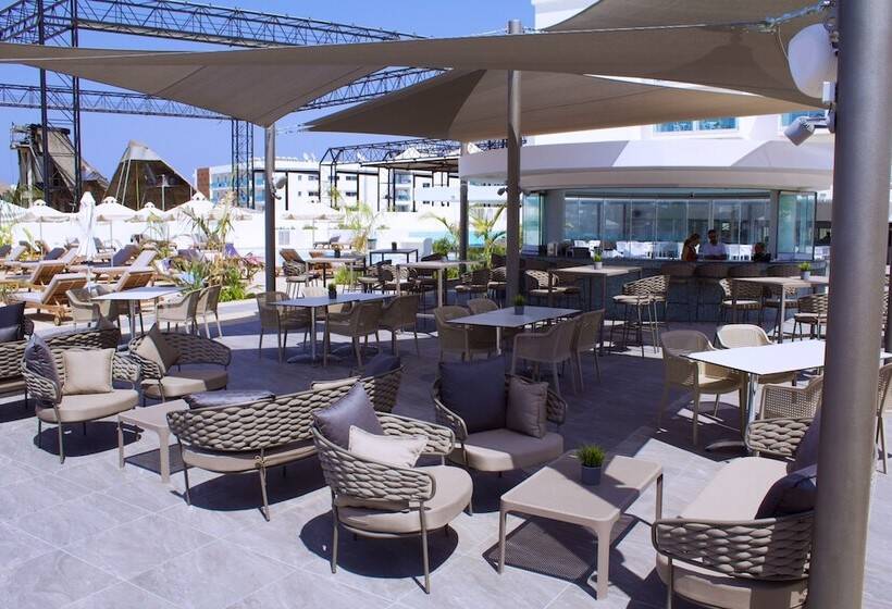 Kapetanios Bay Hotel Protaras