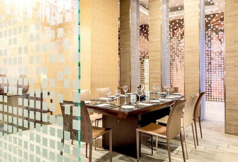 בית מלון כפרי Le Méridien Santiago By Marriott