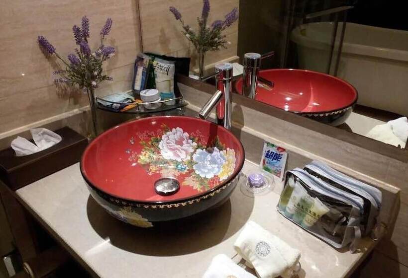 בית מלון כפרי Luoyang New Friendship