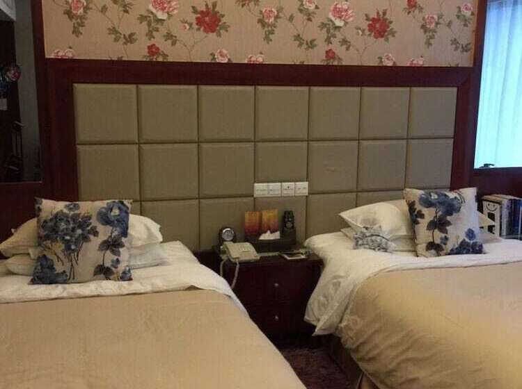 בית מלון כפרי Luoyang New Friendship