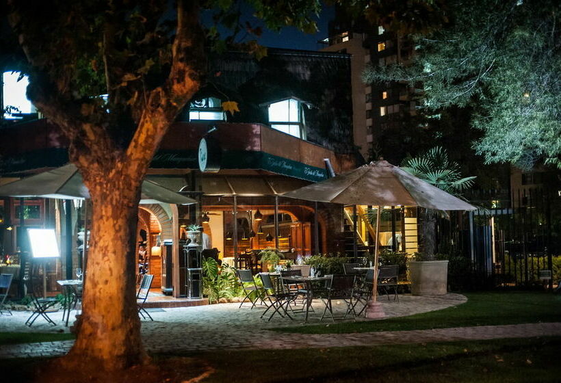 בית מלון כפרי Manquehue Las Condes