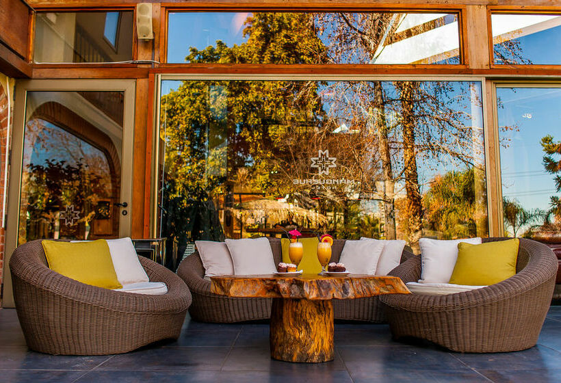 בית מלון כפרי Manquehue Las Condes