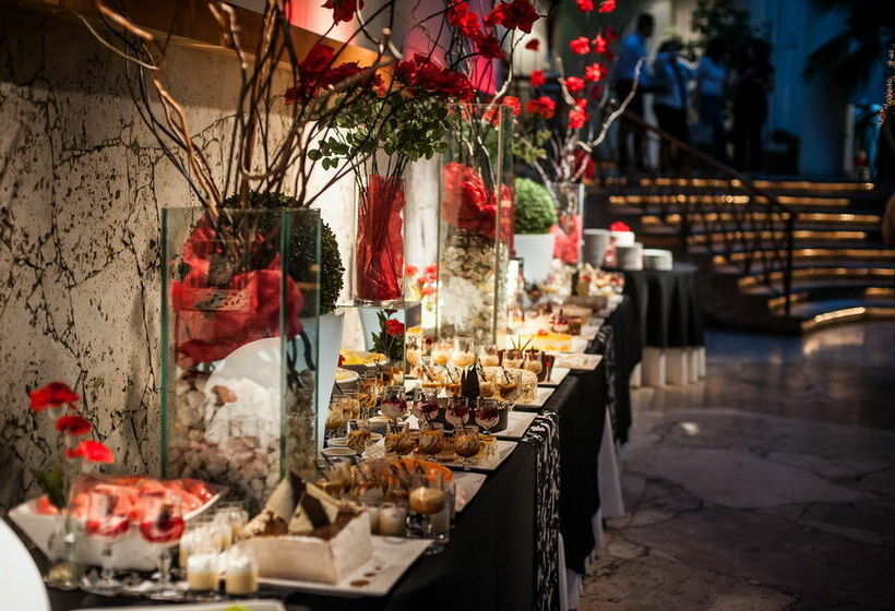 בית מלון כפרי Manquehue Las Condes