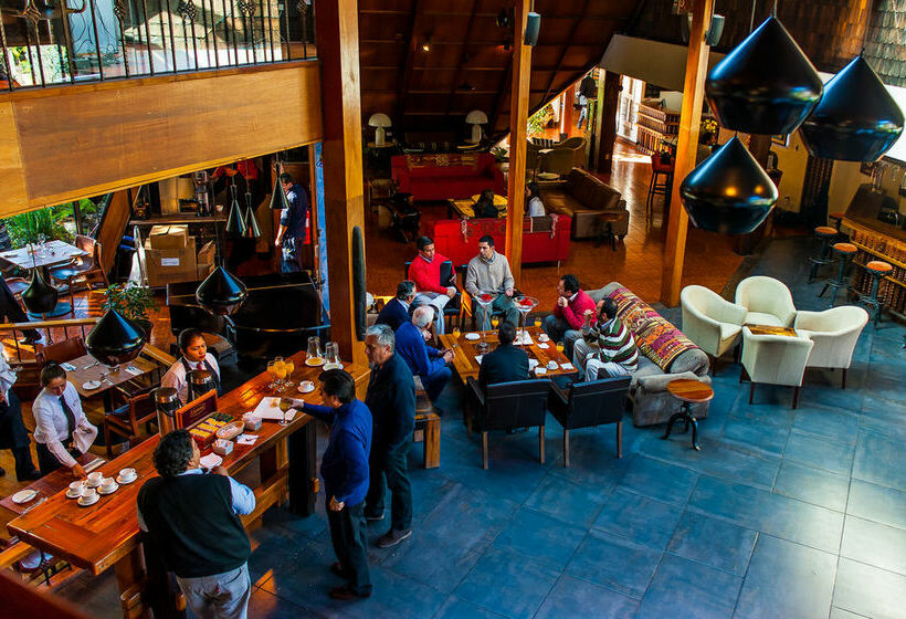 هتل Manquehue Las Condes