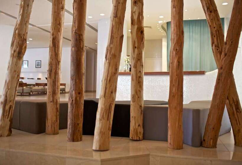 Napa Mermaid Hotel & Suites