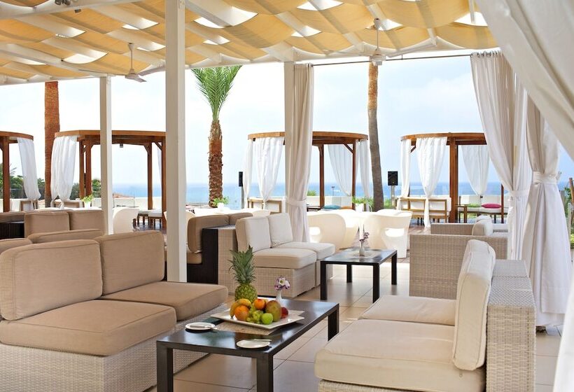 Napa Mermaid Hotel & Suites