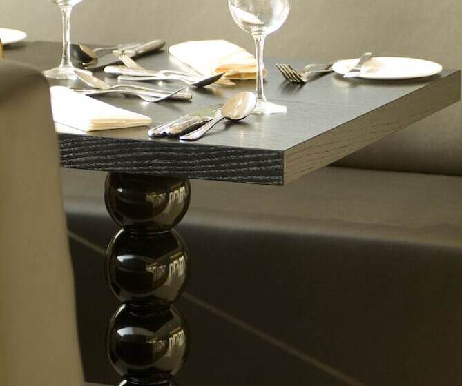 Napa Mermaid Hotel & Suites