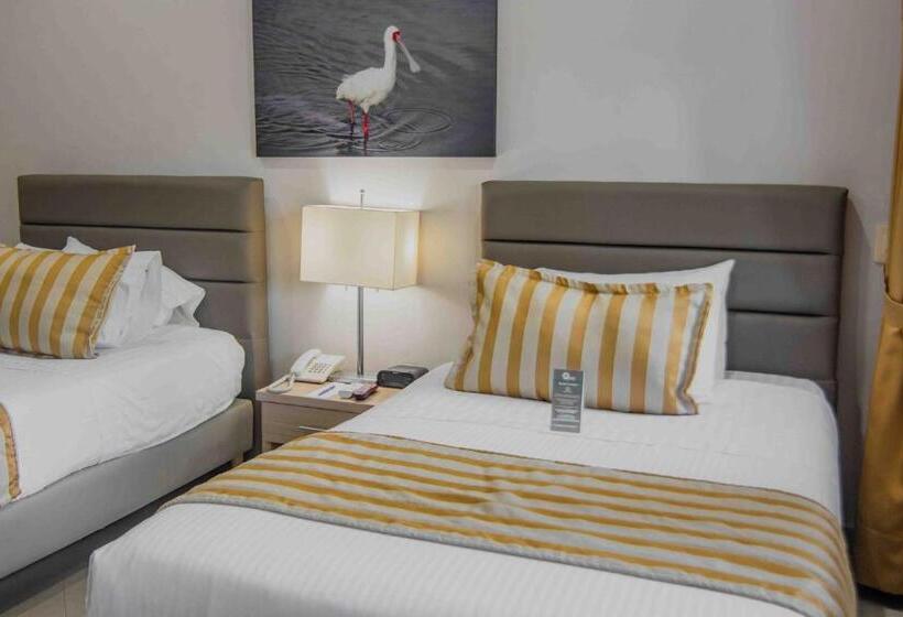 Отель Neiva Plaza