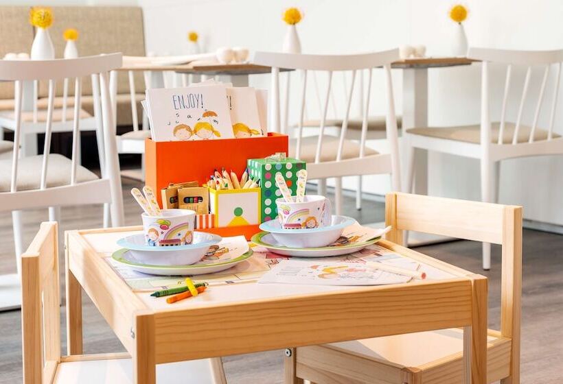 ホテル NH Hamburg Mitte