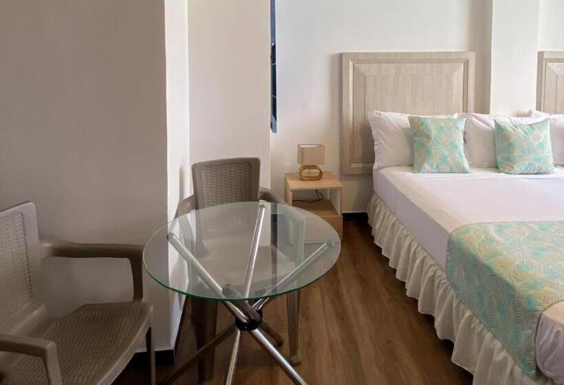 ホテル On Vacation Blue Tone