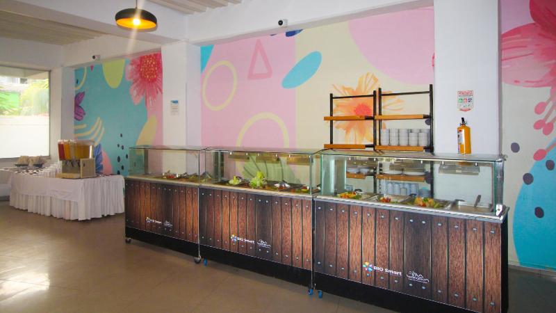 ホテル On Vacation Blue Tone