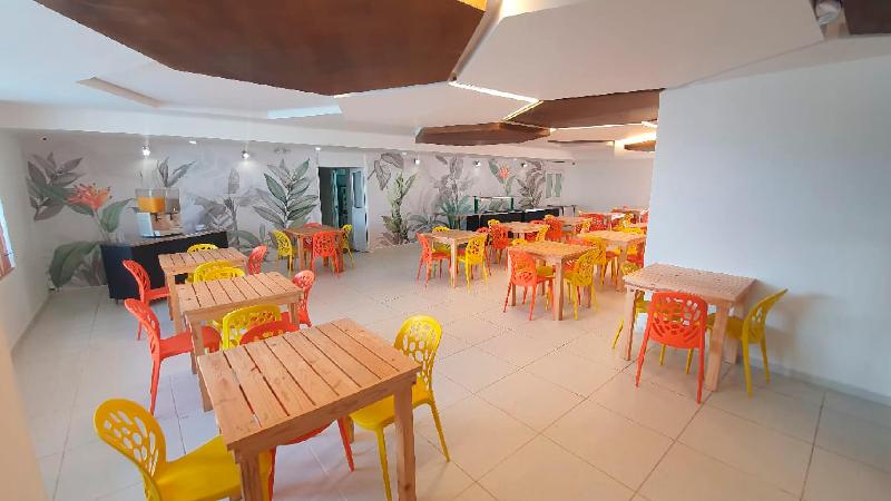 ホテル On Vacation Blue Tone