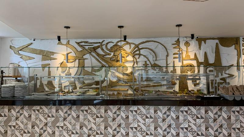 هتل On Vacation Blue Tone