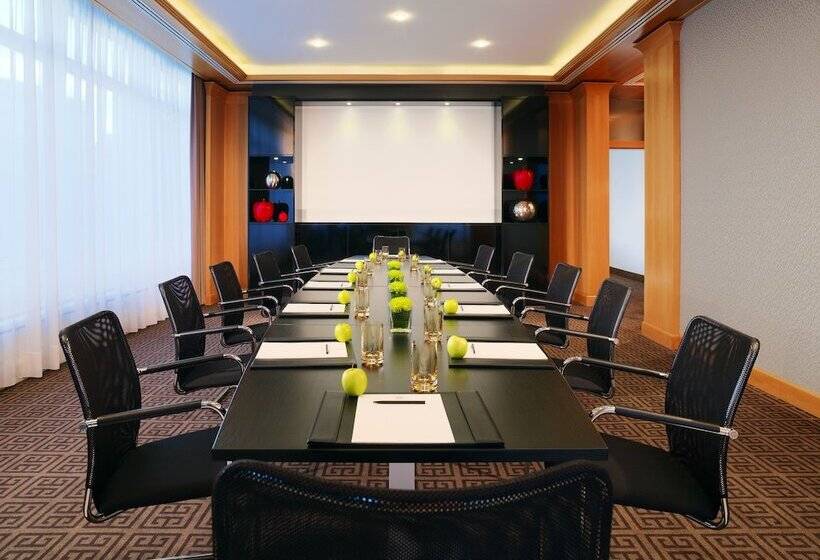 هتل Palace Berlin