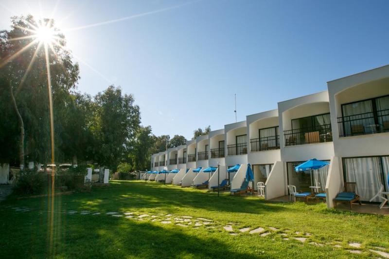 בית מלון כפרי Park Beach