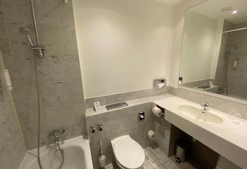 Park Hotel Hamburg Arena