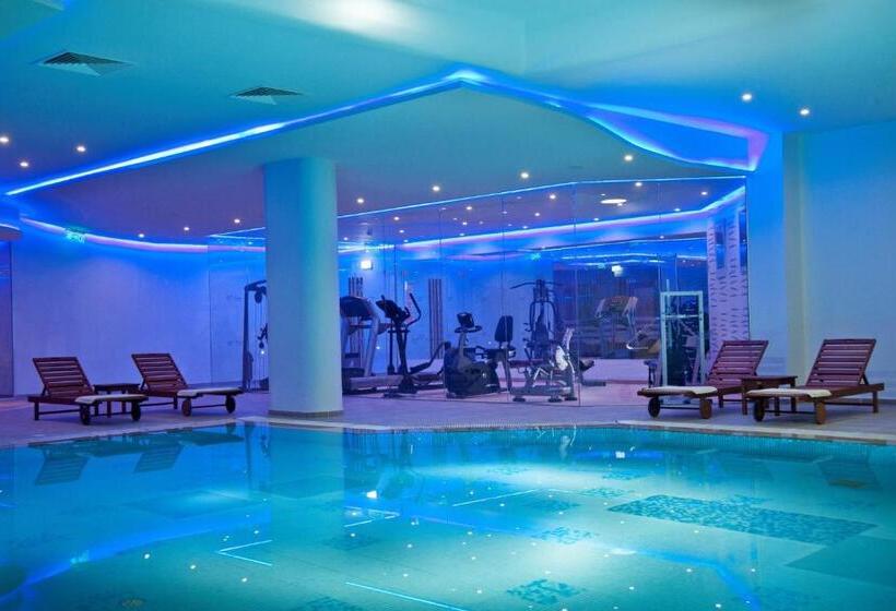 Отель Pernera Beach