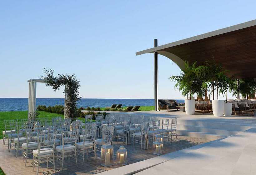 هتل Radisson Beach Resort Larnaca