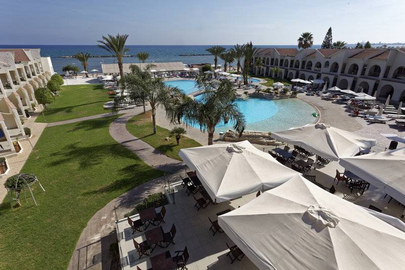 호텔 Radisson Beach Resort Larnaca