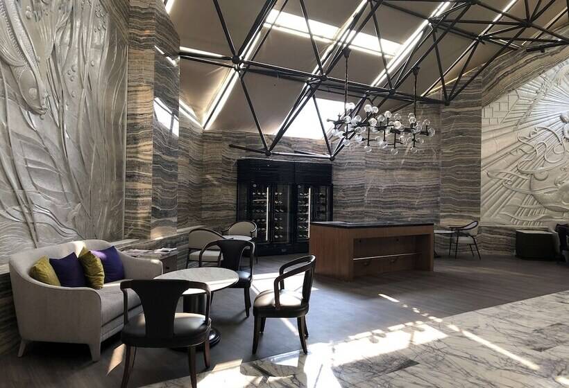 Radisson Collection Hotel, Yangtze Shanghai