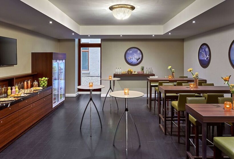 Reichshof Hotel Hamburg