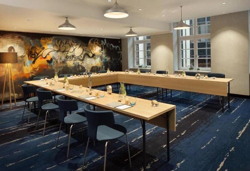 酒店 Renaissance Hamburg