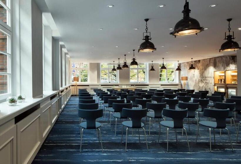 酒店 Renaissance Hamburg