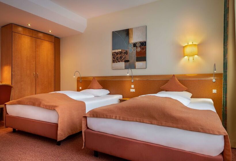 Select Hotel Tiefenthal