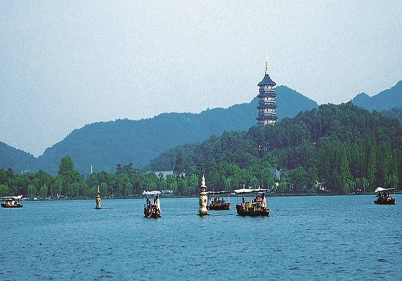 فندق Shangri La Hangzhou   The Back Garden Of West Lake