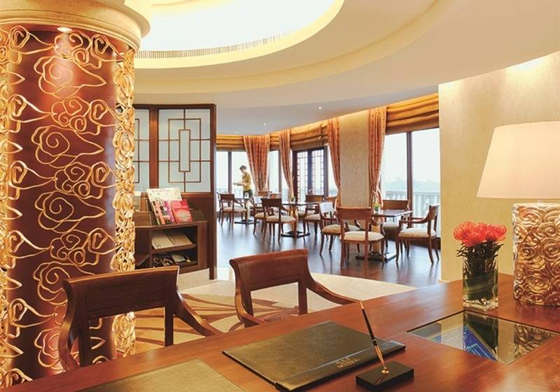 فندق Shangri La Hangzhou   The Back Garden Of West Lake