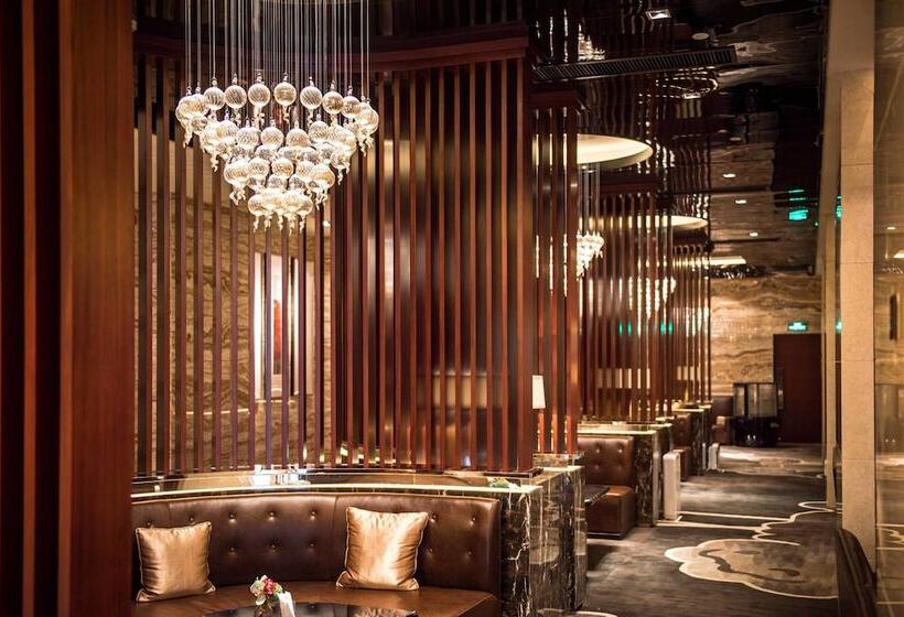 فندق Shantou International