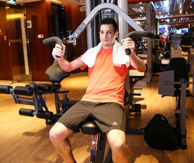 فندق Shantou International