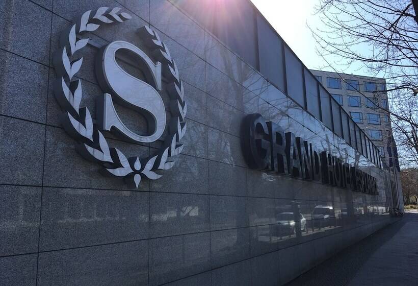 Sheraton Berlin Grand Hotel Esplanade