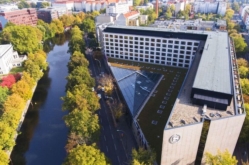 Sheraton Berlin Grand Hotel Esplanade
